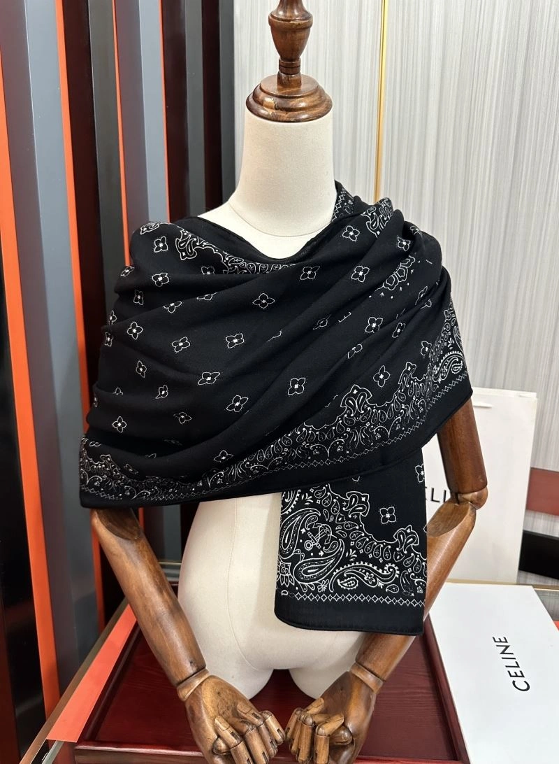 EyeCatching Celine Scarf 271294