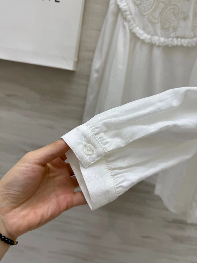 Celine Shirts ModernLook 106804