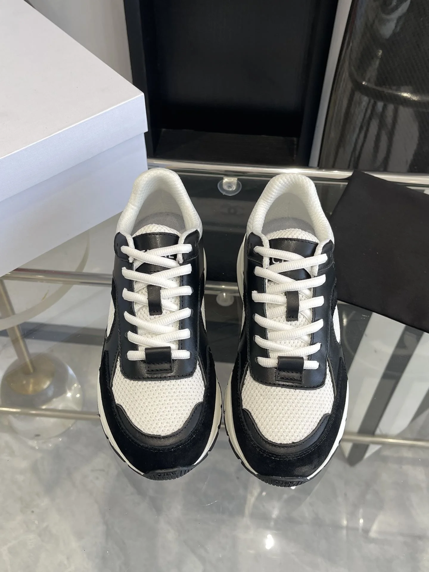 Sporty Celine Shoes 8231