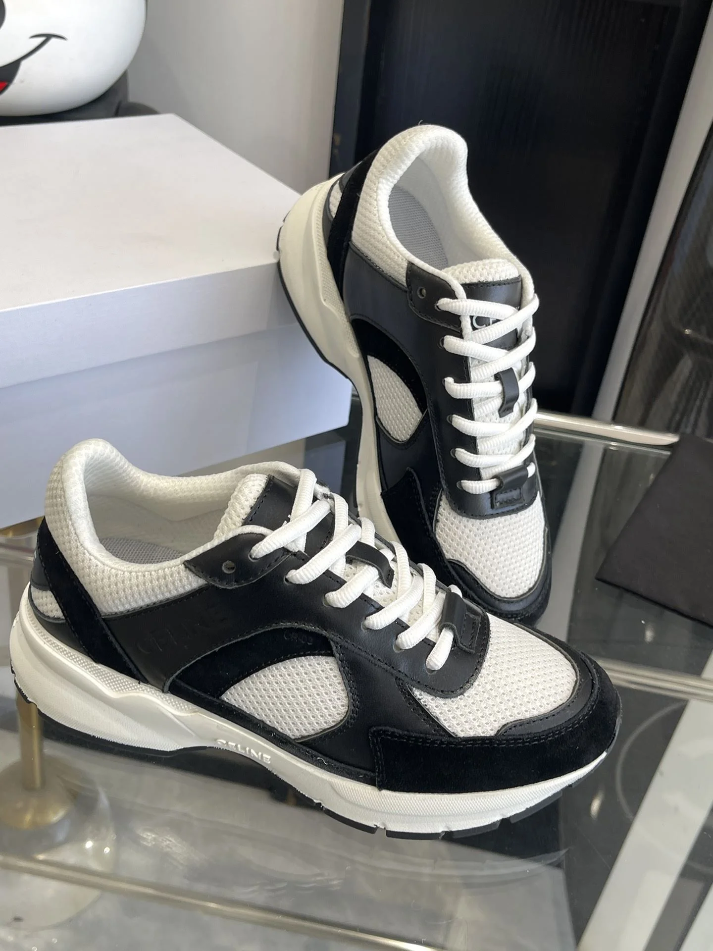 Sporty Celine Shoes 8231