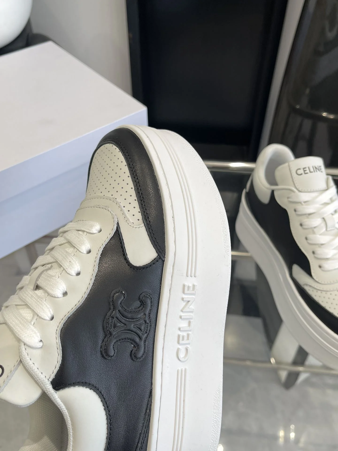 Celine Shoes UrbanStyle 8197