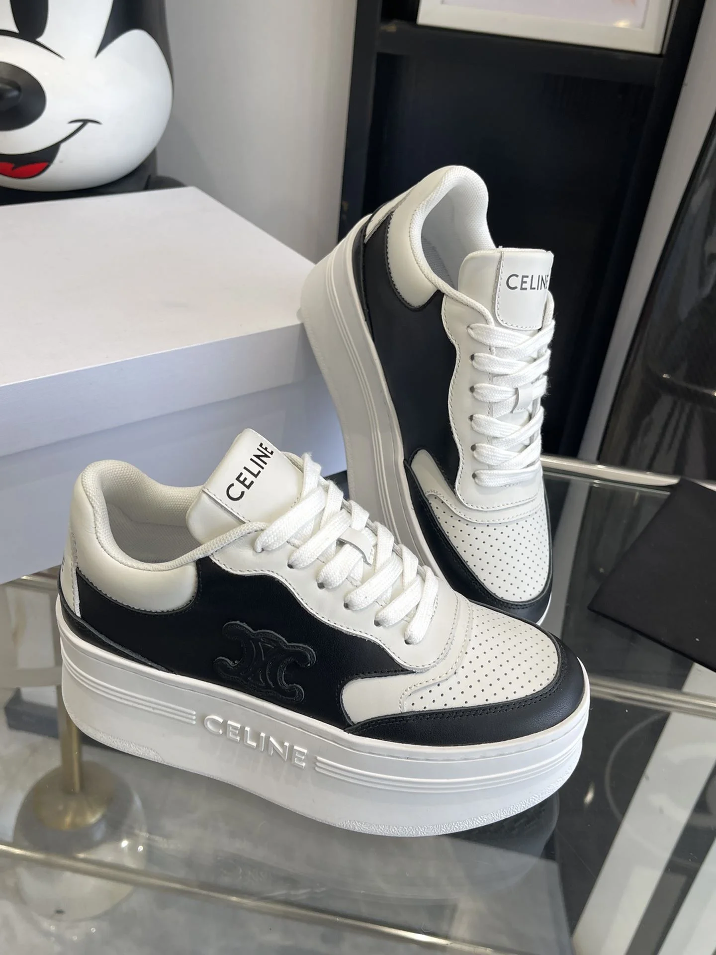 Celine Shoes UrbanStyle 8197