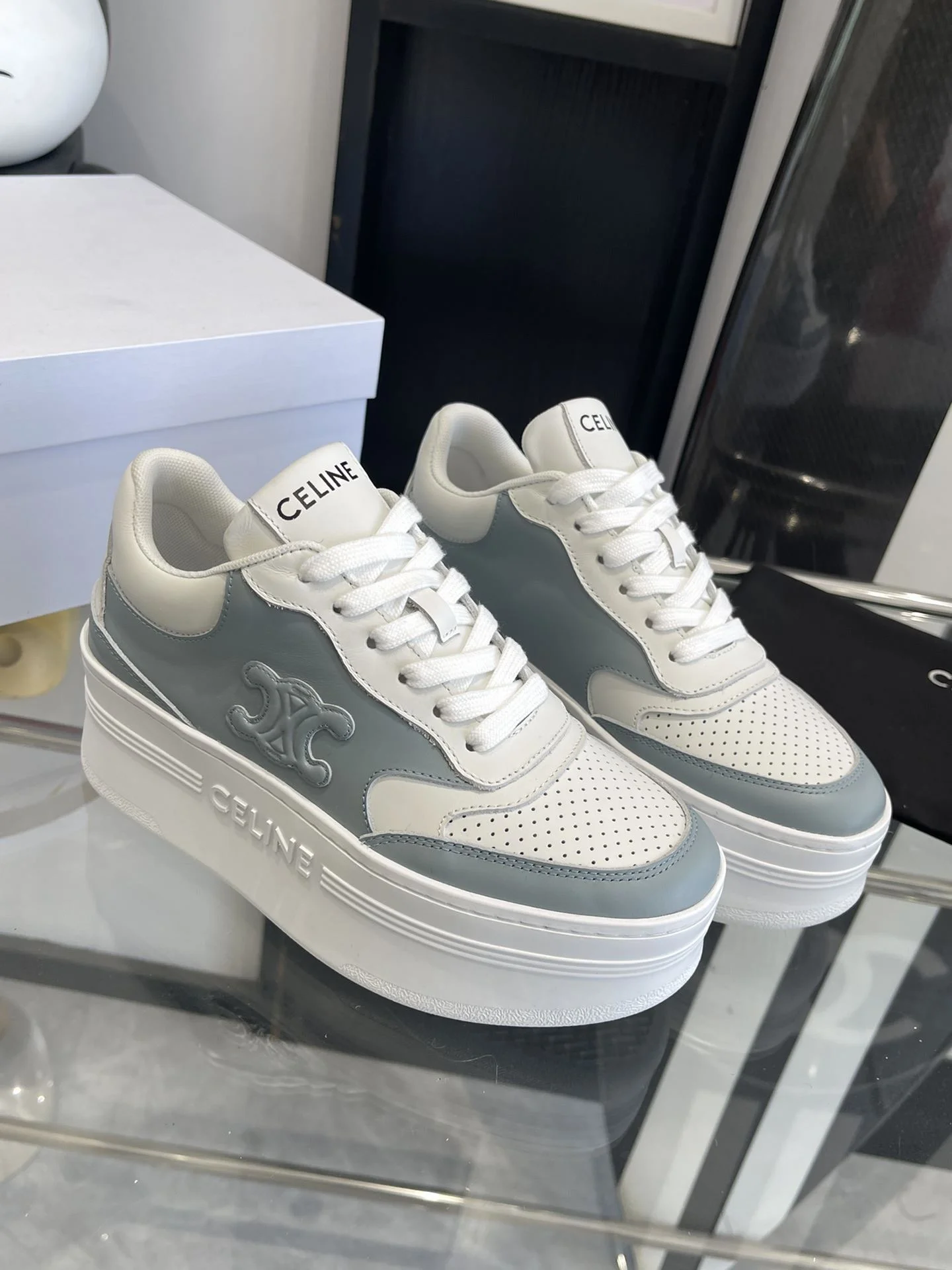 Elegant Celine Shoes 8198