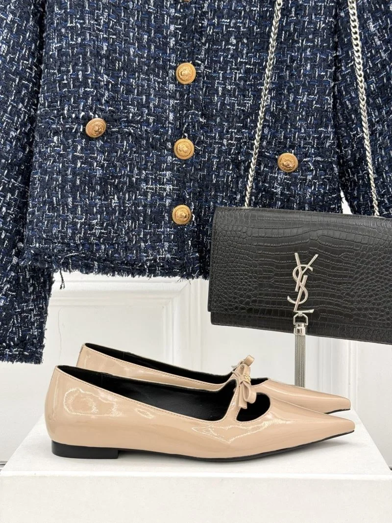 Vibrant Celine Shoes 8204