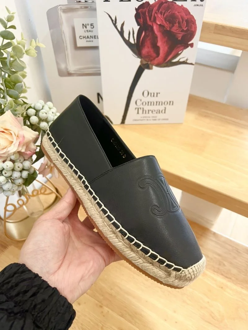 Versatile Celine Shoes 12633