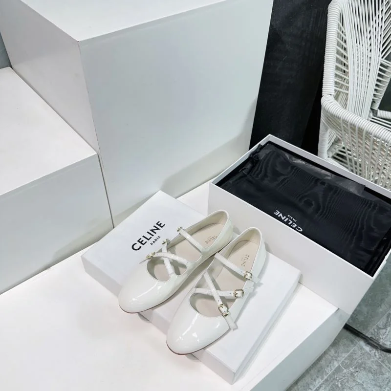 Versatile Celine Shoes 12609