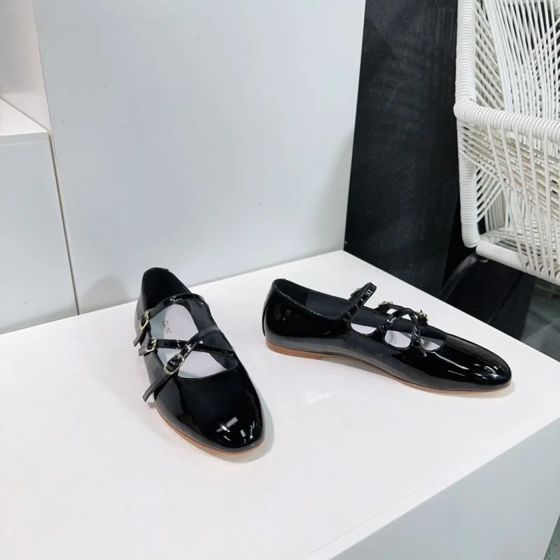 EyeCatching Celine Shoes 12603