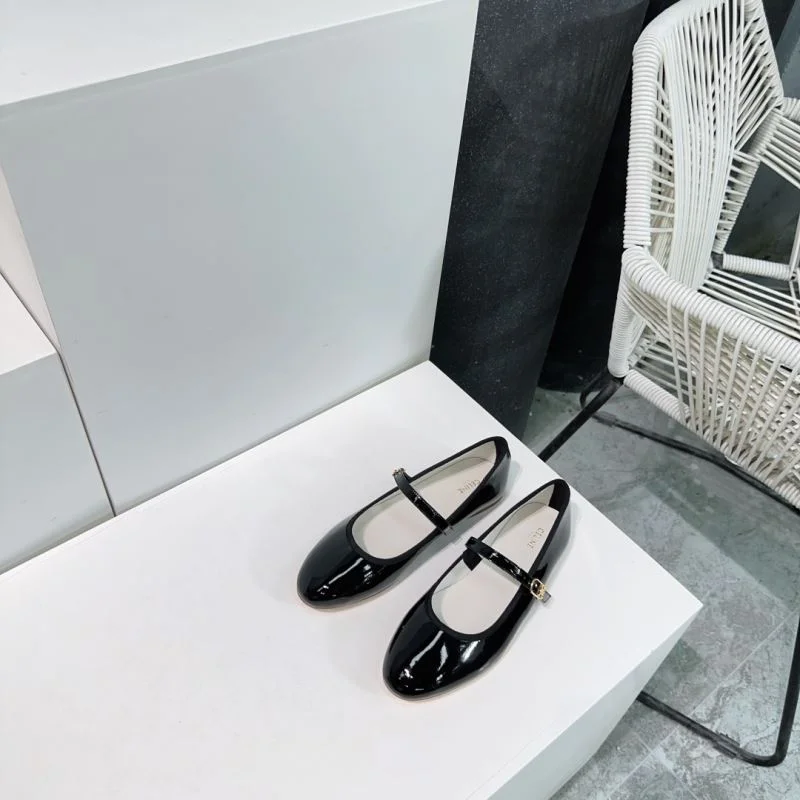 Celine Shoes Refined 12602