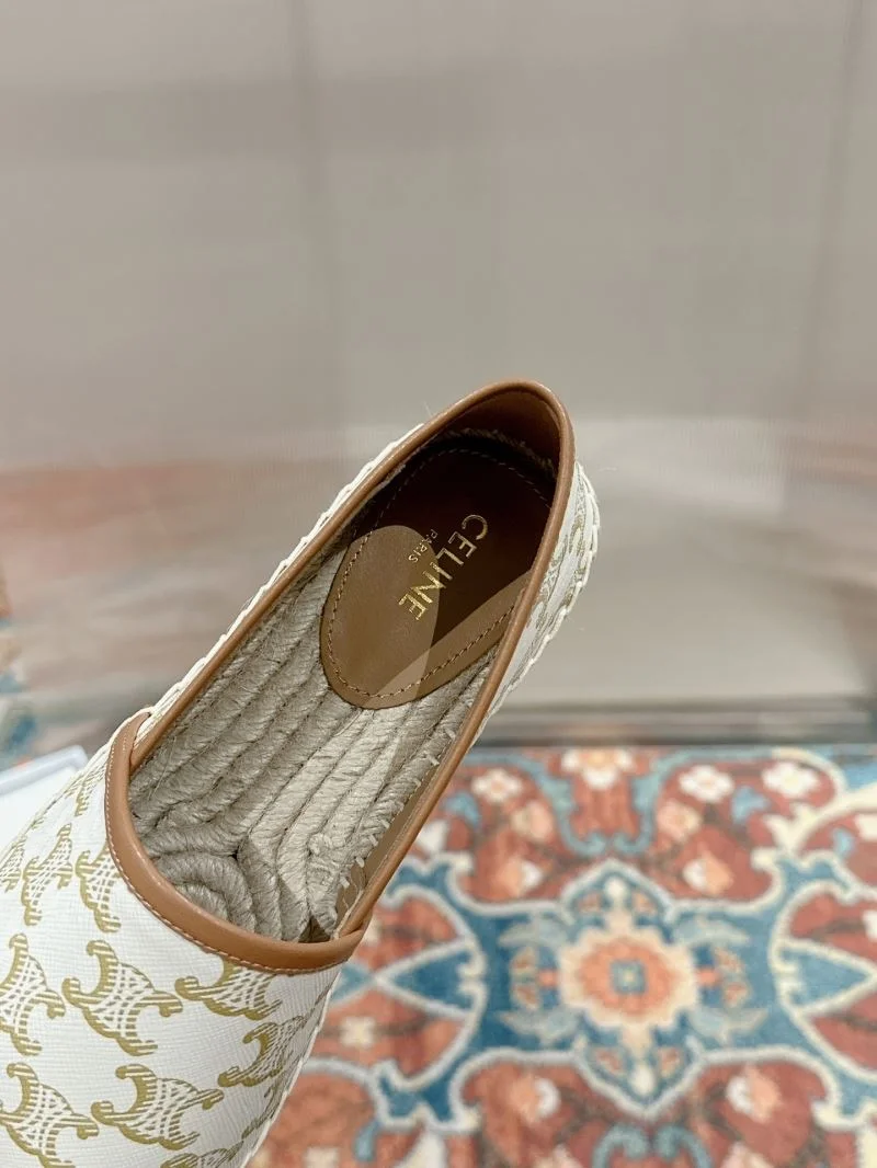 Bright Celine Shoes 10270