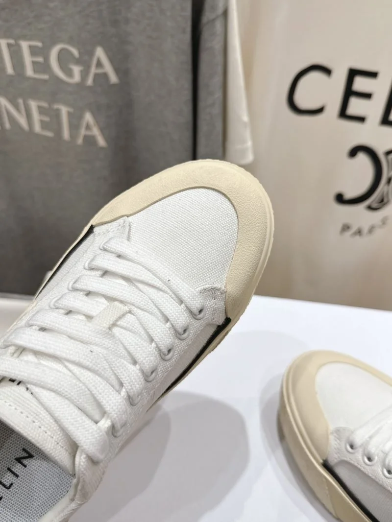 Versatile Celine Shoes 10210