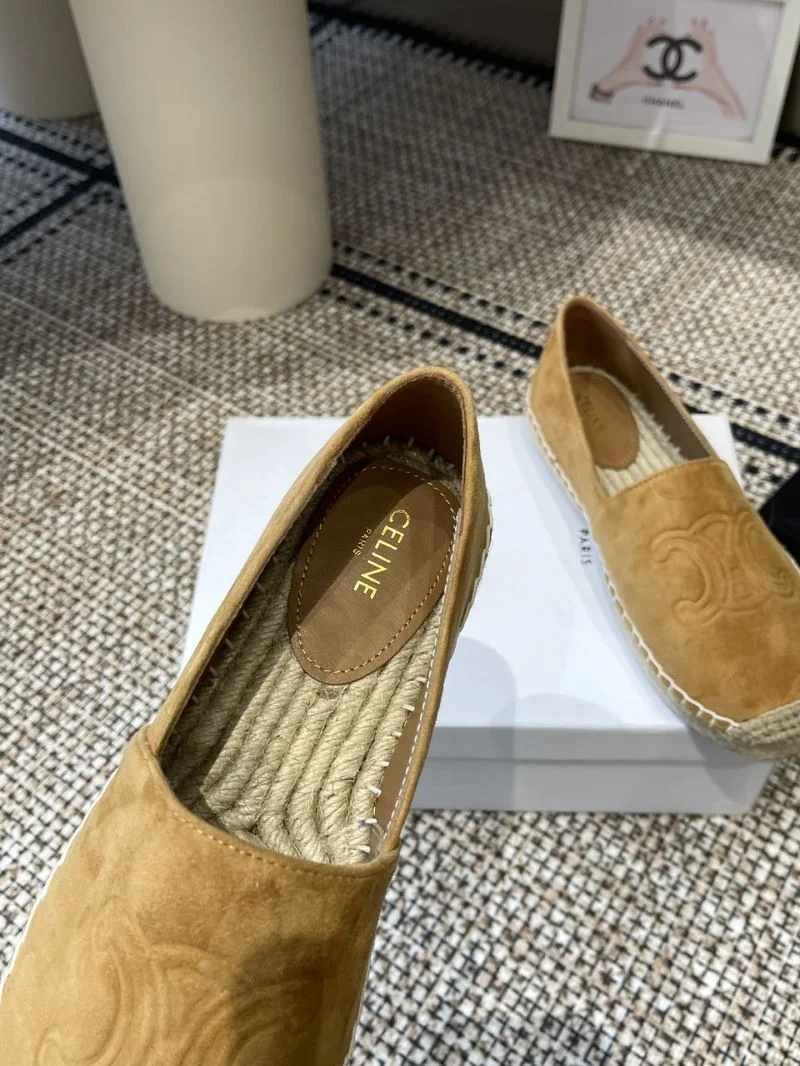 Celine Shoes Classic 10242