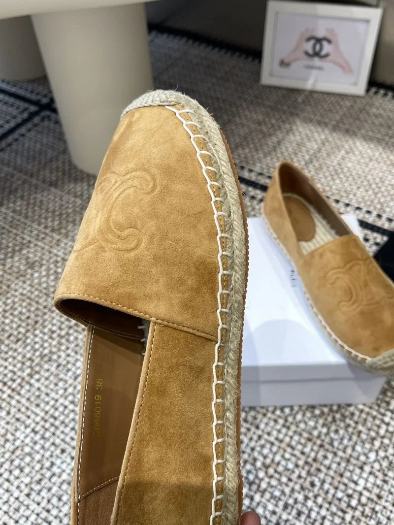 Celine Shoes Classic 10242