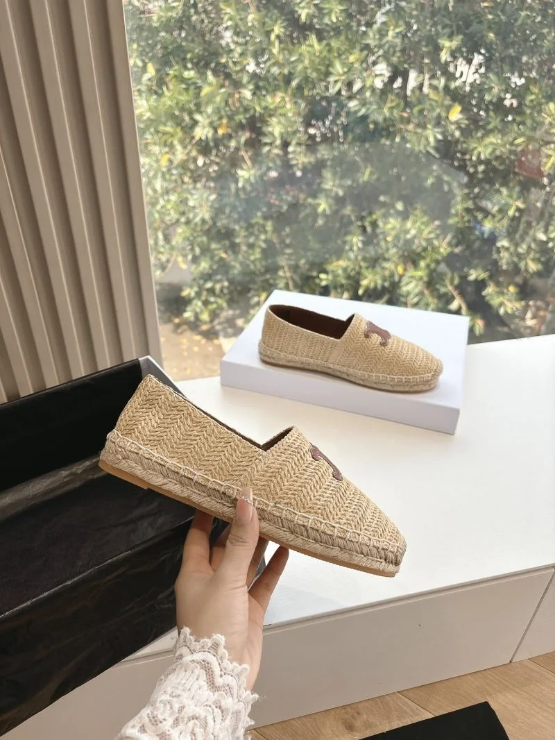 Trendsetting Celine Shoes 10188