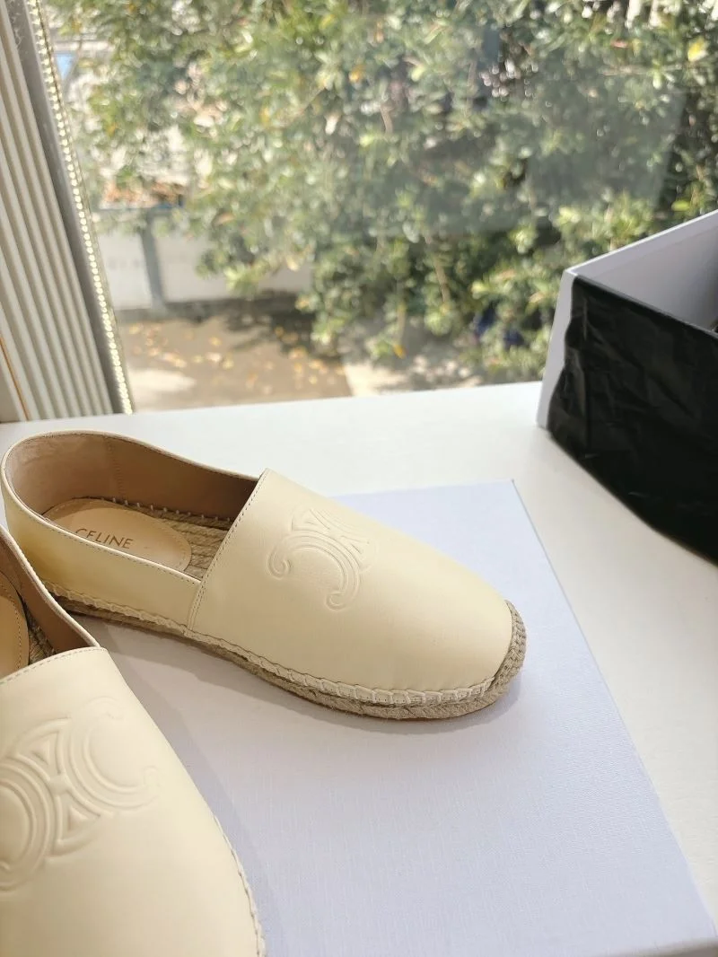 Celine Shoes Minimalist 10205