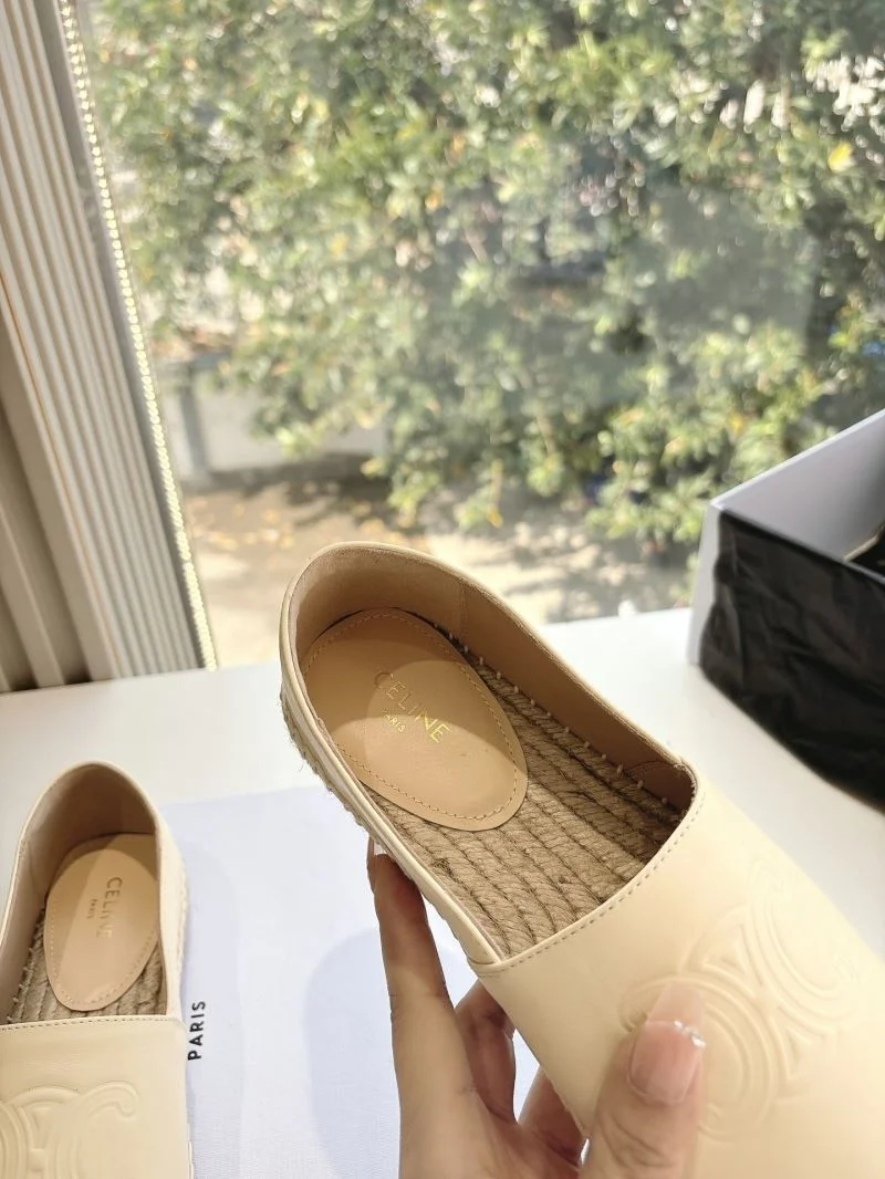 Celine Shoes Minimalist 10205