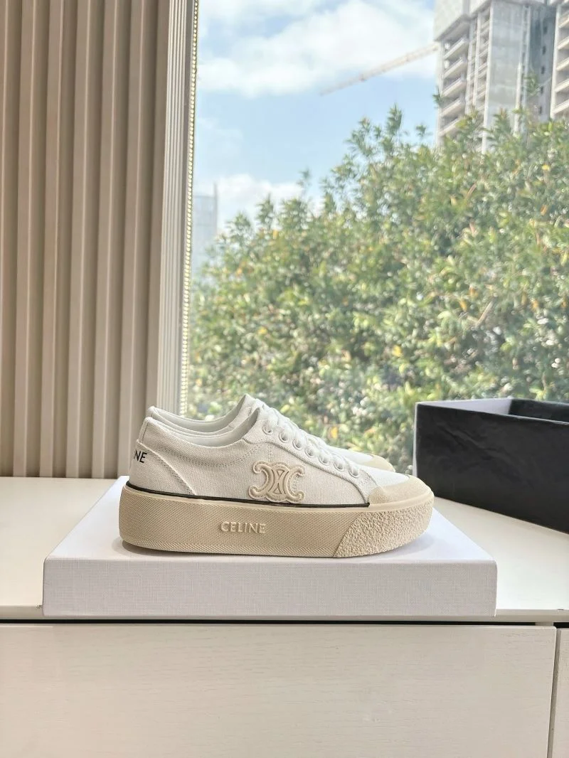 Efficient Celine Shoes 10192
