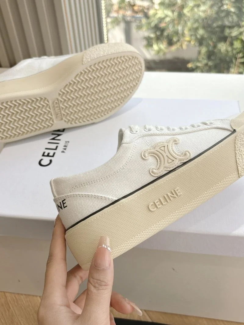 Efficient Celine Shoes 10192