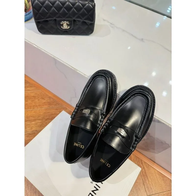 Celine Shoes Refined 15895