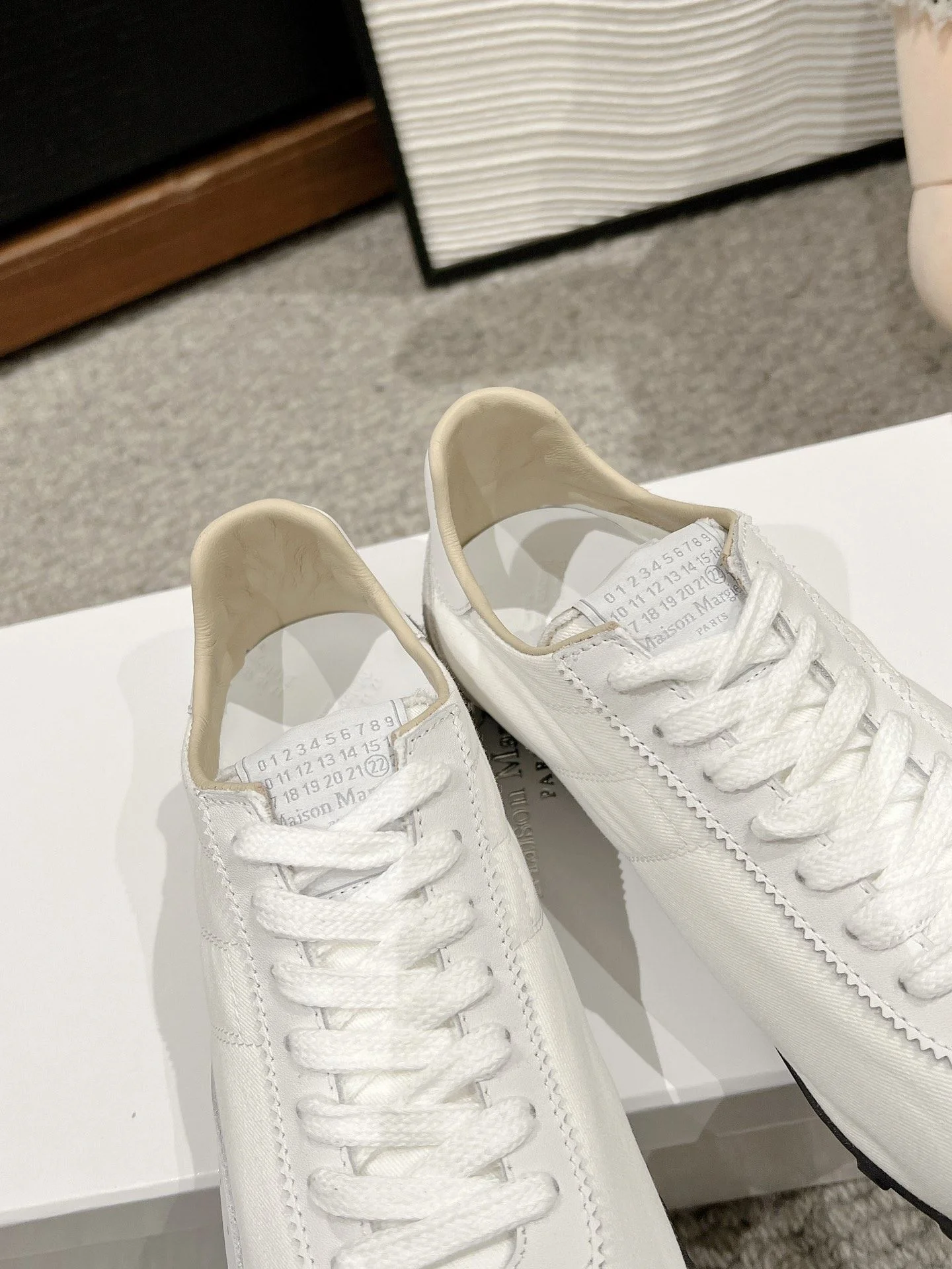 Durable Celine Shoes 6713