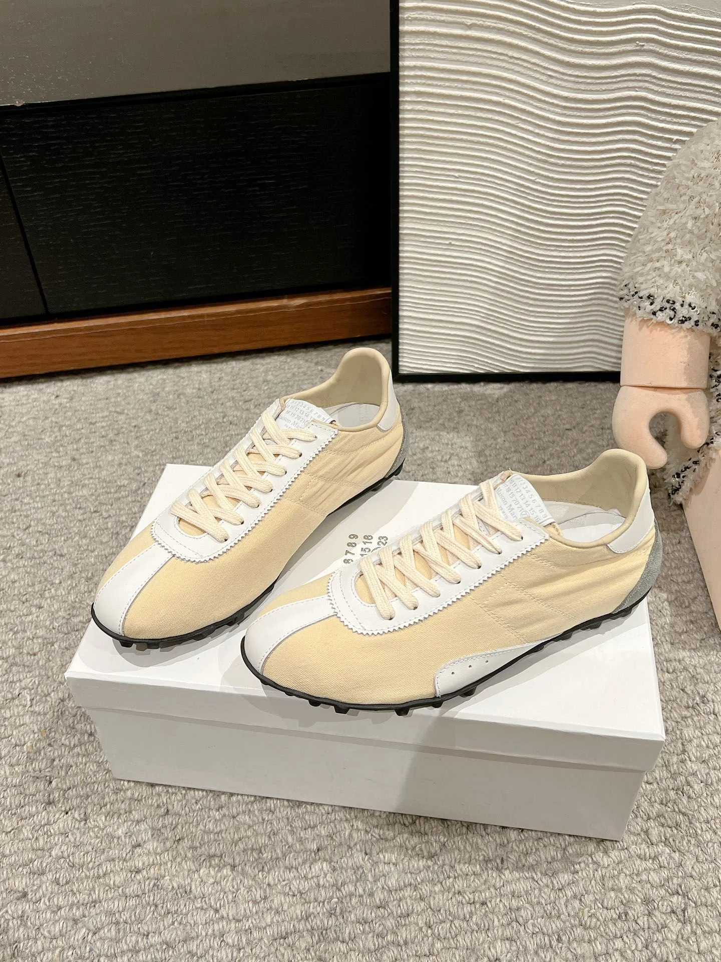 Cozy Celine Shoes 6598