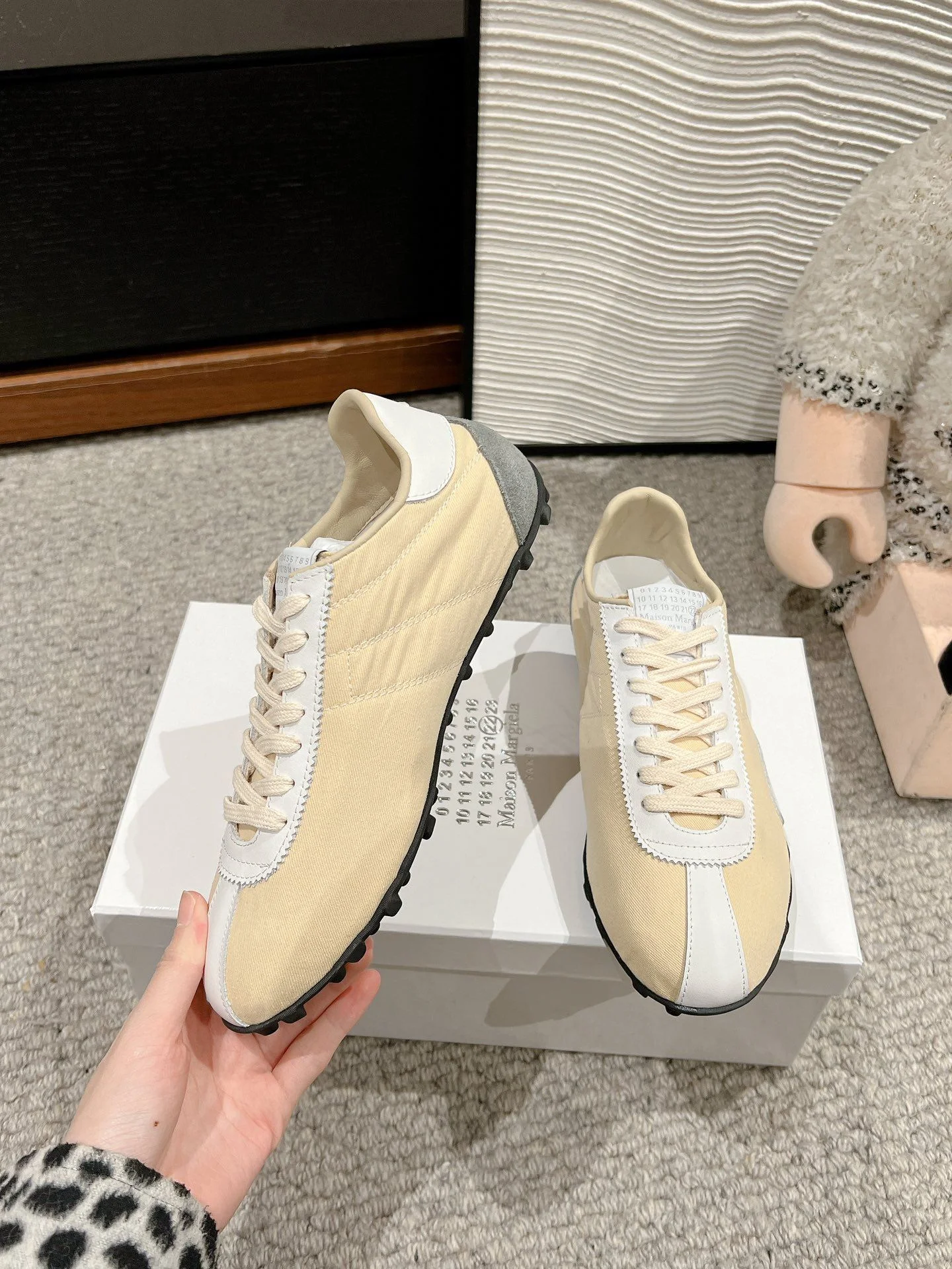 Cozy Celine Shoes 6598