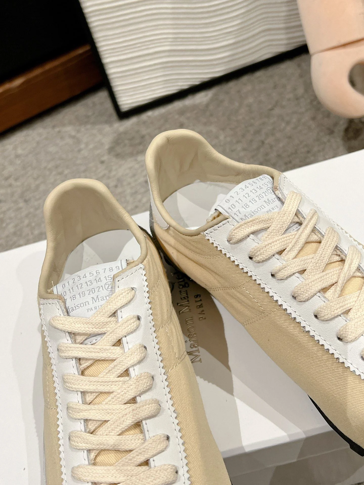 Cozy Celine Shoes 6598