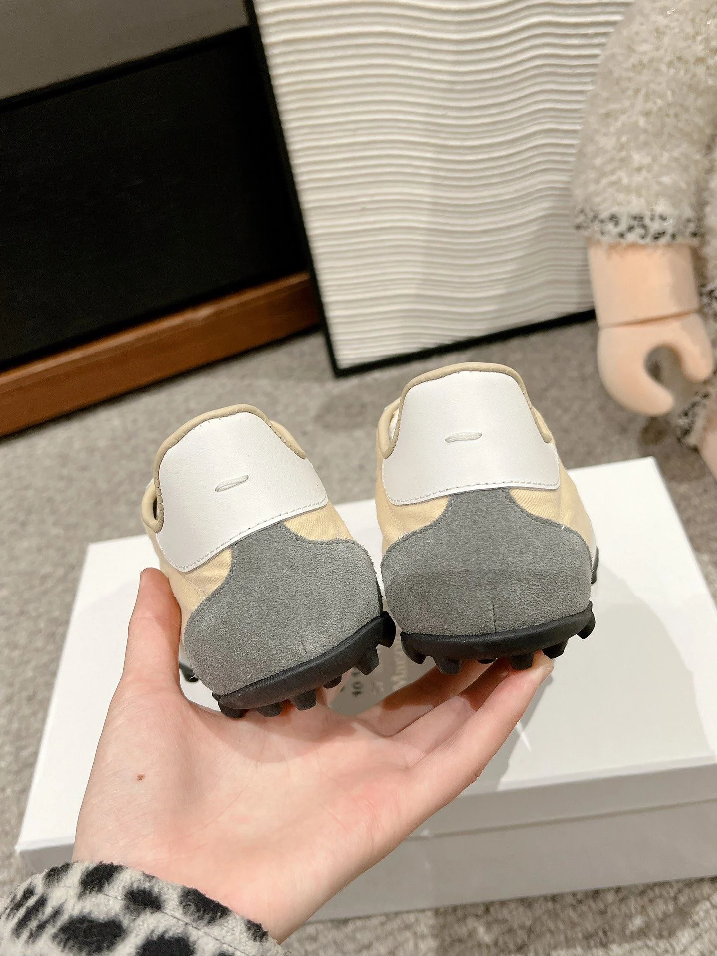 Cozy Celine Shoes 6598