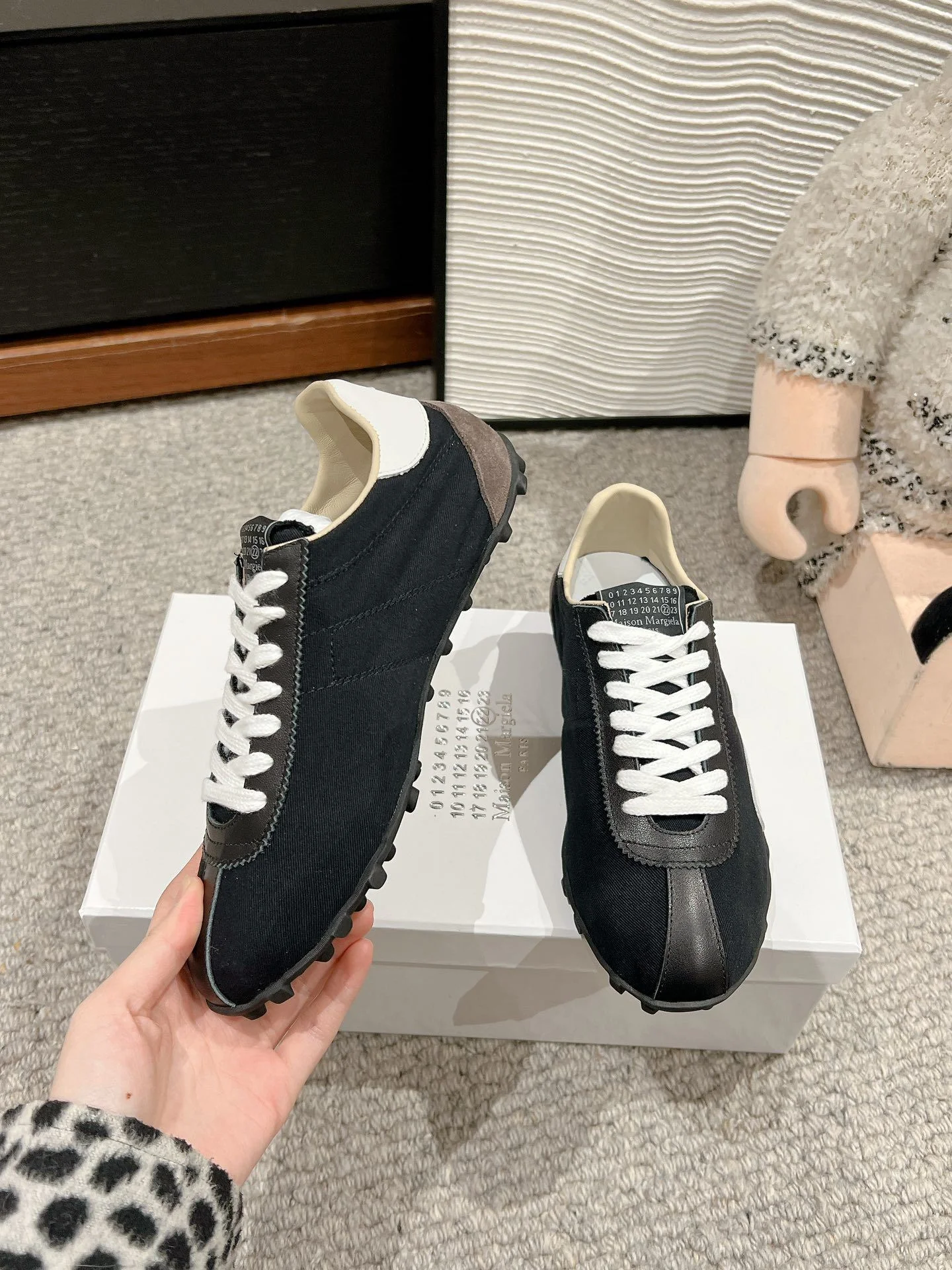 Minimalist Celine Shoes 6604