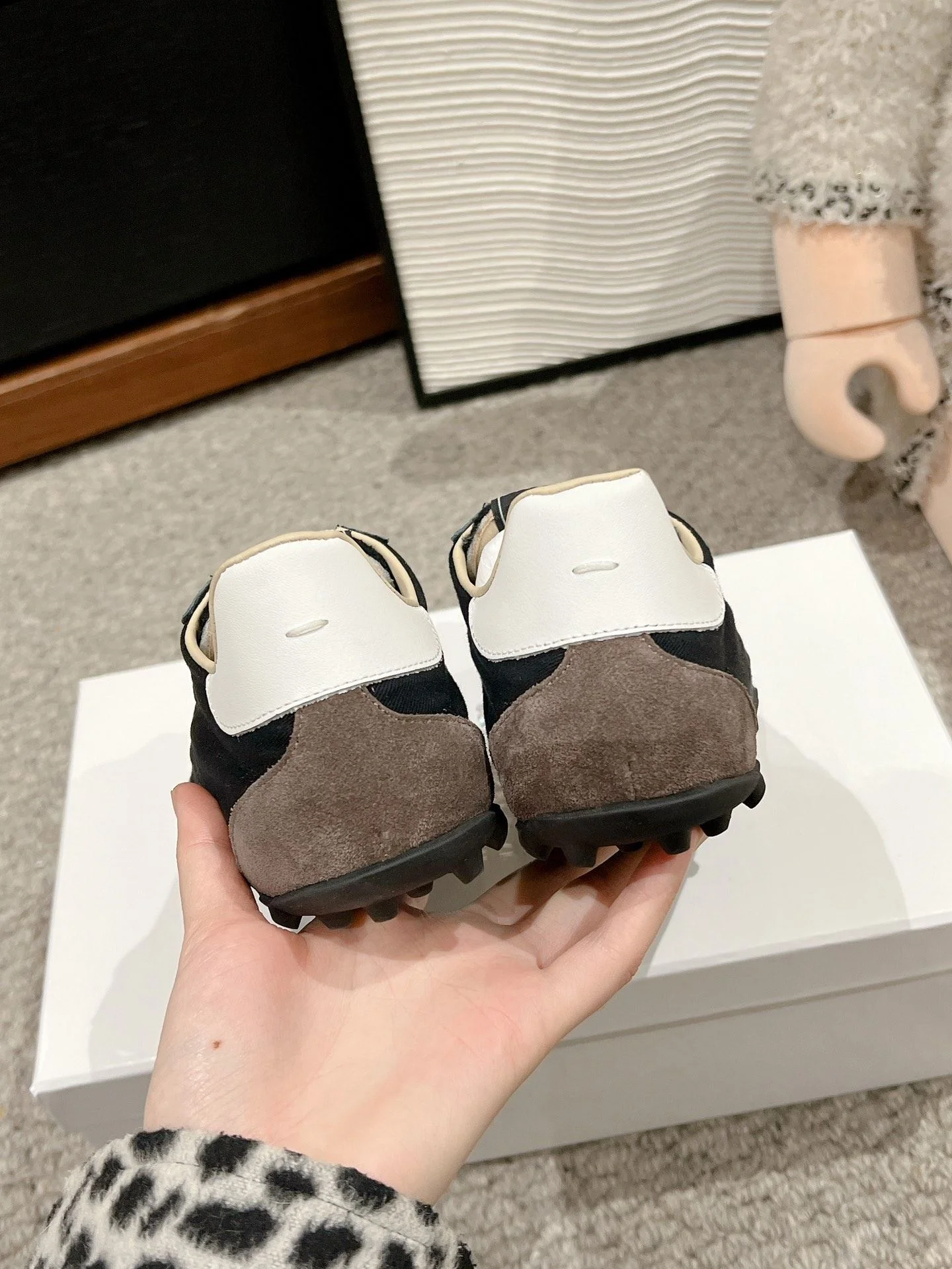 Minimalist Celine Shoes 6604