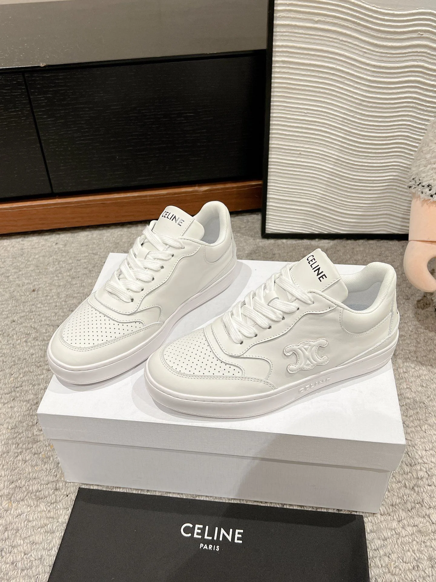 Practical Celine Shoes 6612