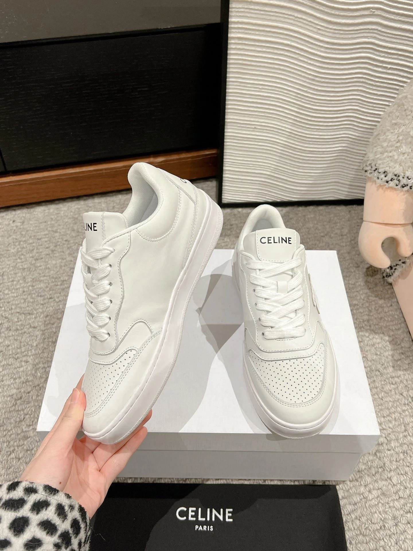 Practical Celine Shoes 6612