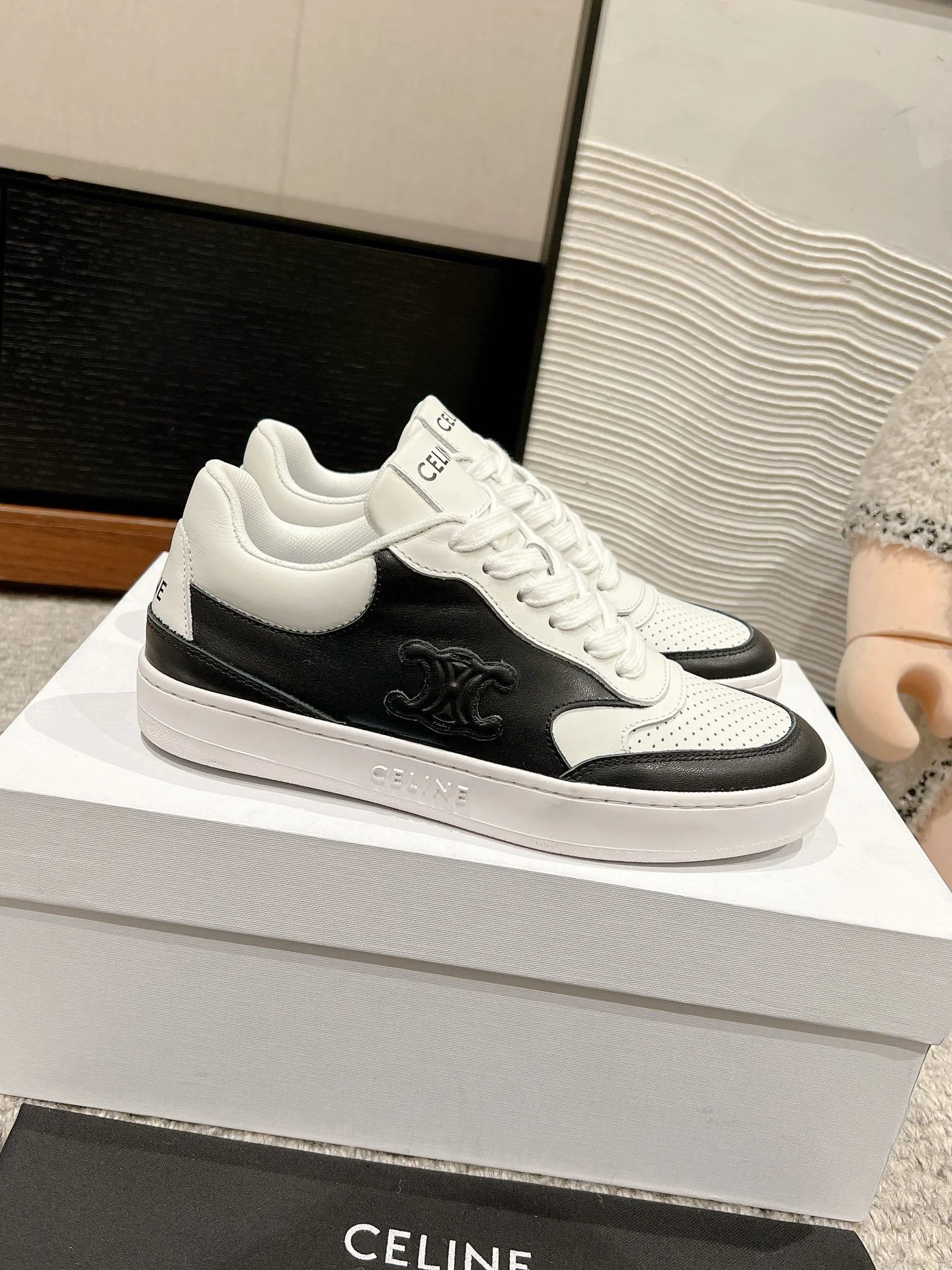 Celine Shoes ComfortFit 6607