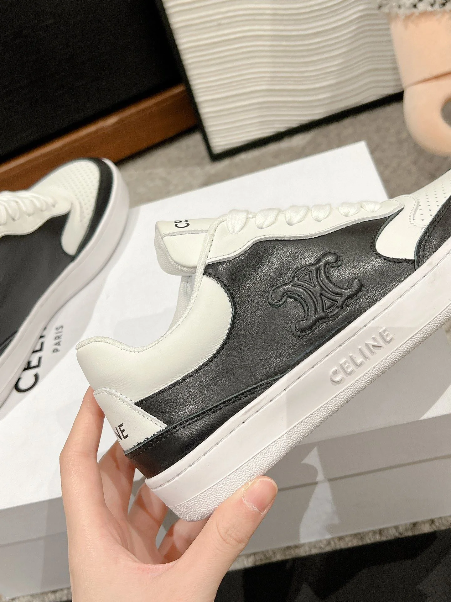 Celine Shoes ComfortFit 6607