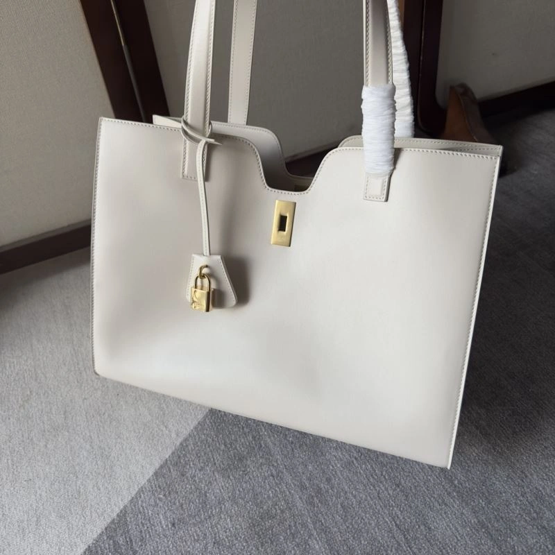 Celine Shopping Bags Flexible 67463