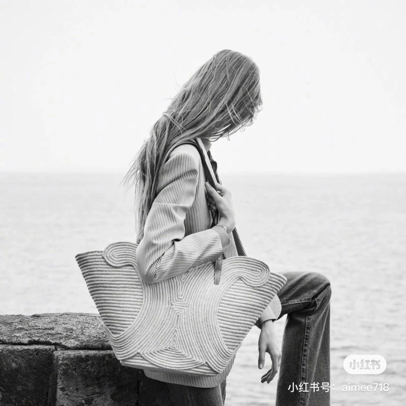 Celine Shopping Bags Versatile 60325