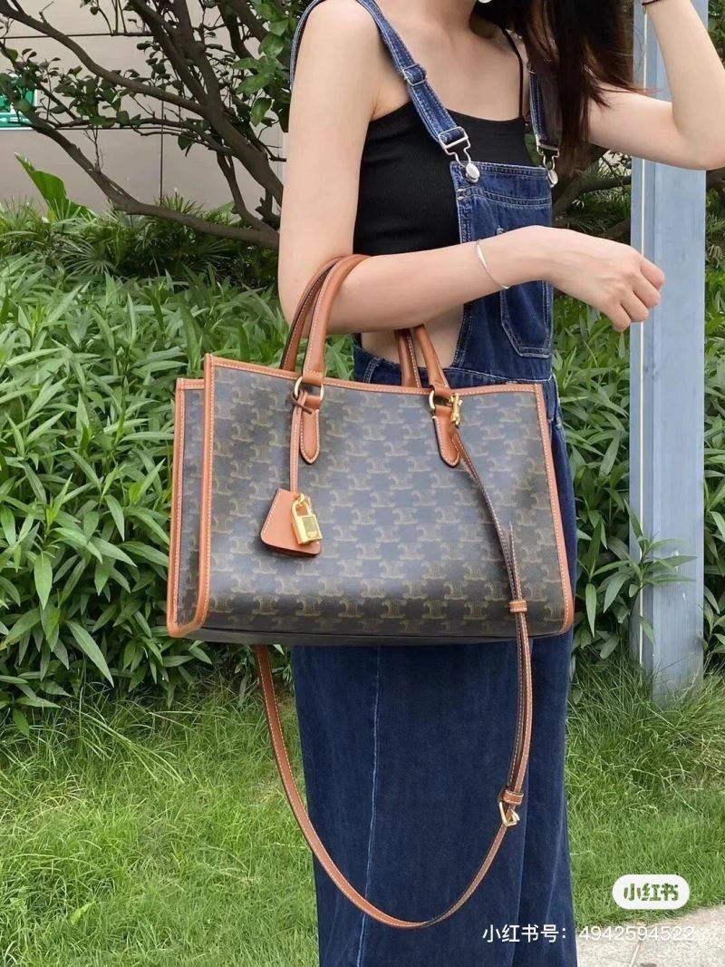 Celine Shopping Bags SunProtective 60281