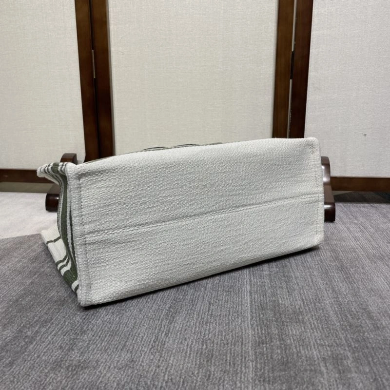 Breathable Celine Shopping Bags 60274