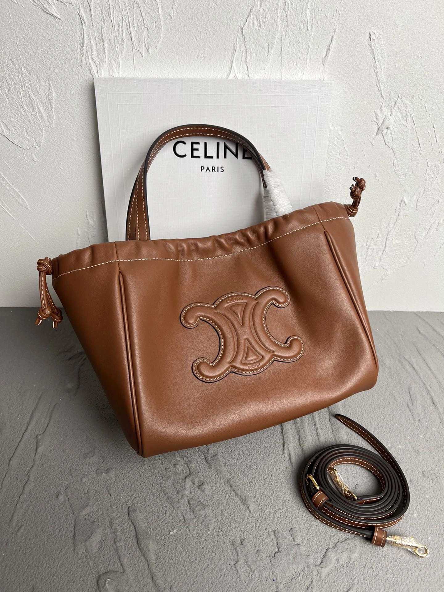 Resilient Celine Shopping Bags 78437