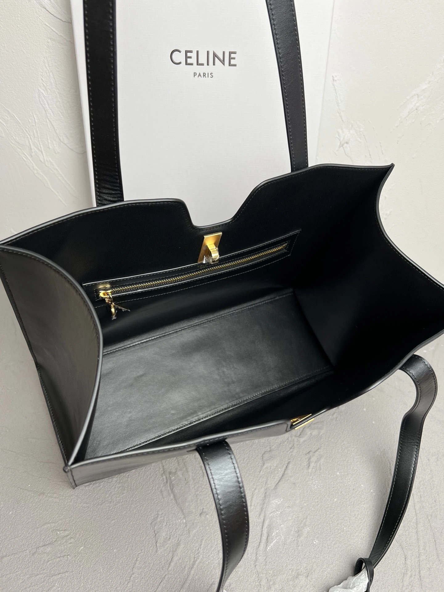 Celine Shopping Bags Stylish 78431