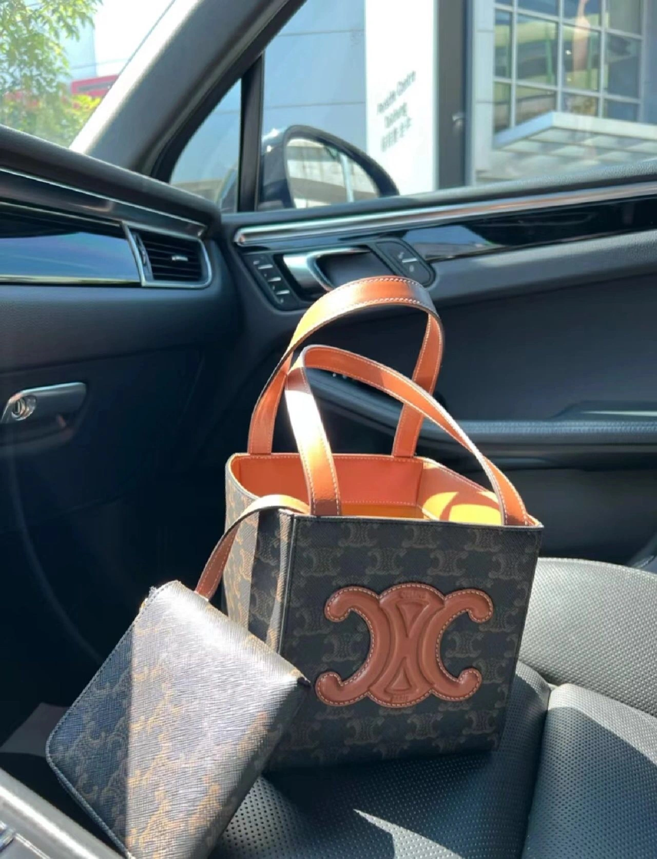 Elegant Celine Shopping Bags 78449