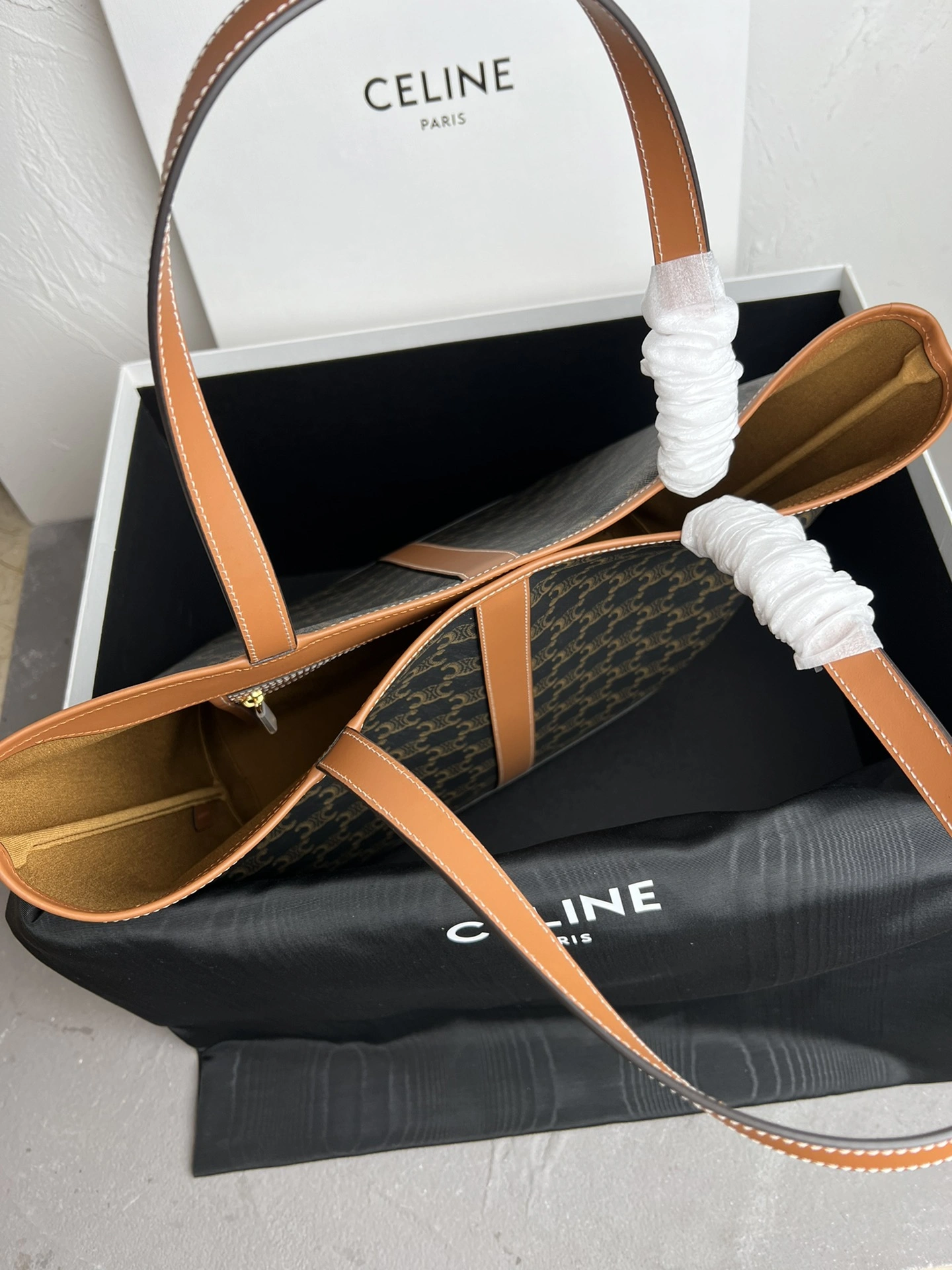 Celine Shopping Bags SoftTouch 73675