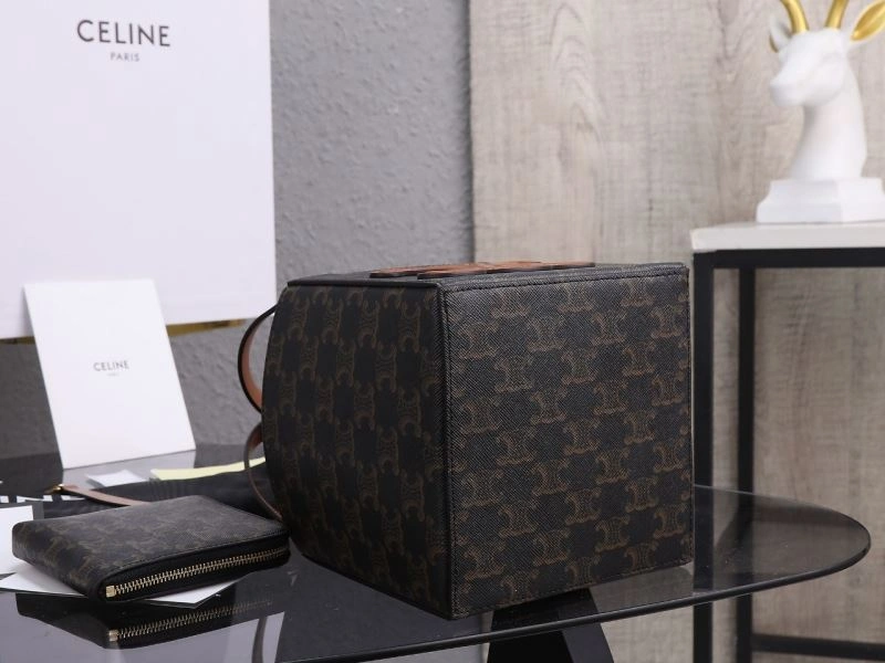 Versatile Celine Shopping Bags 94768