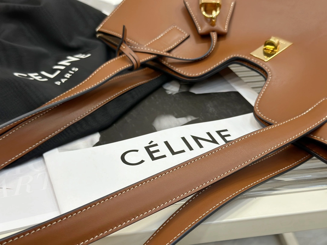 Versatile Celine Shopping Bags 94604