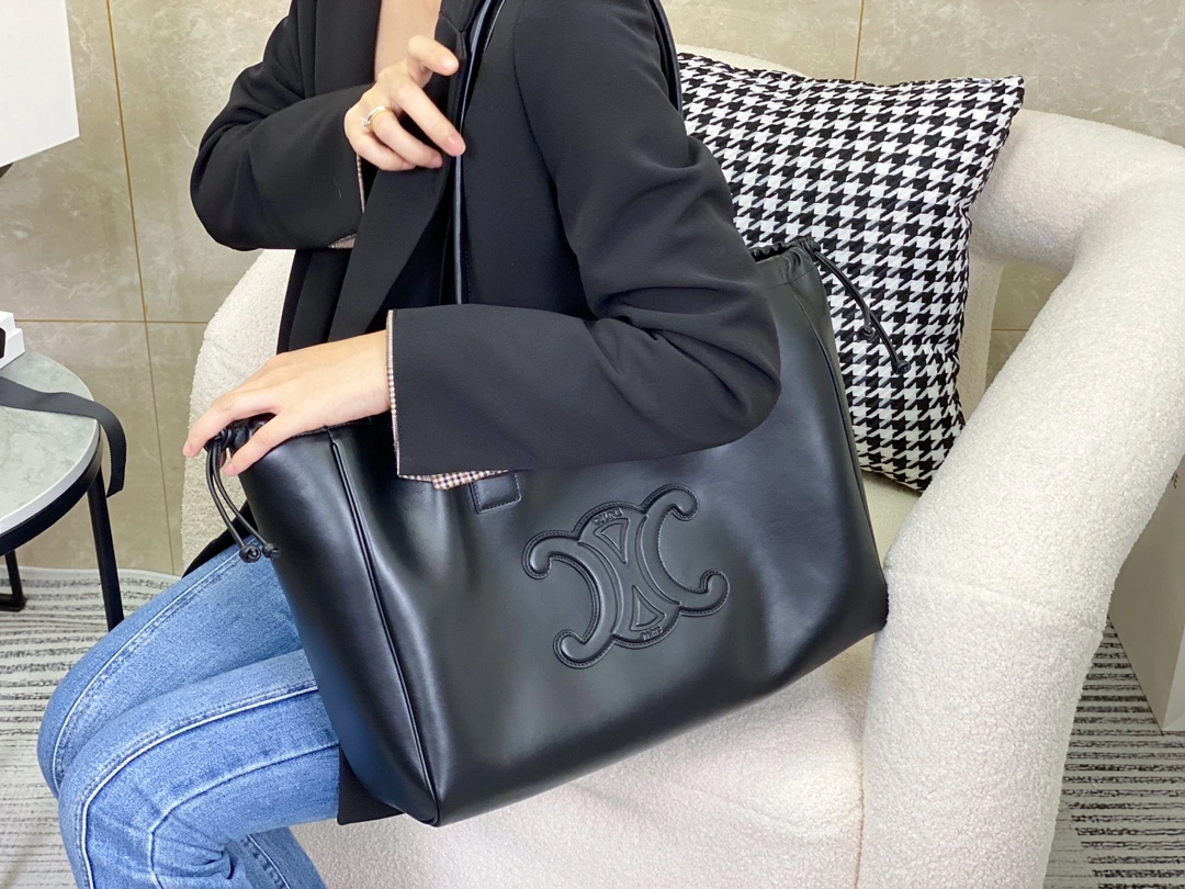 Celine Shopping Bags SportInspired 94543