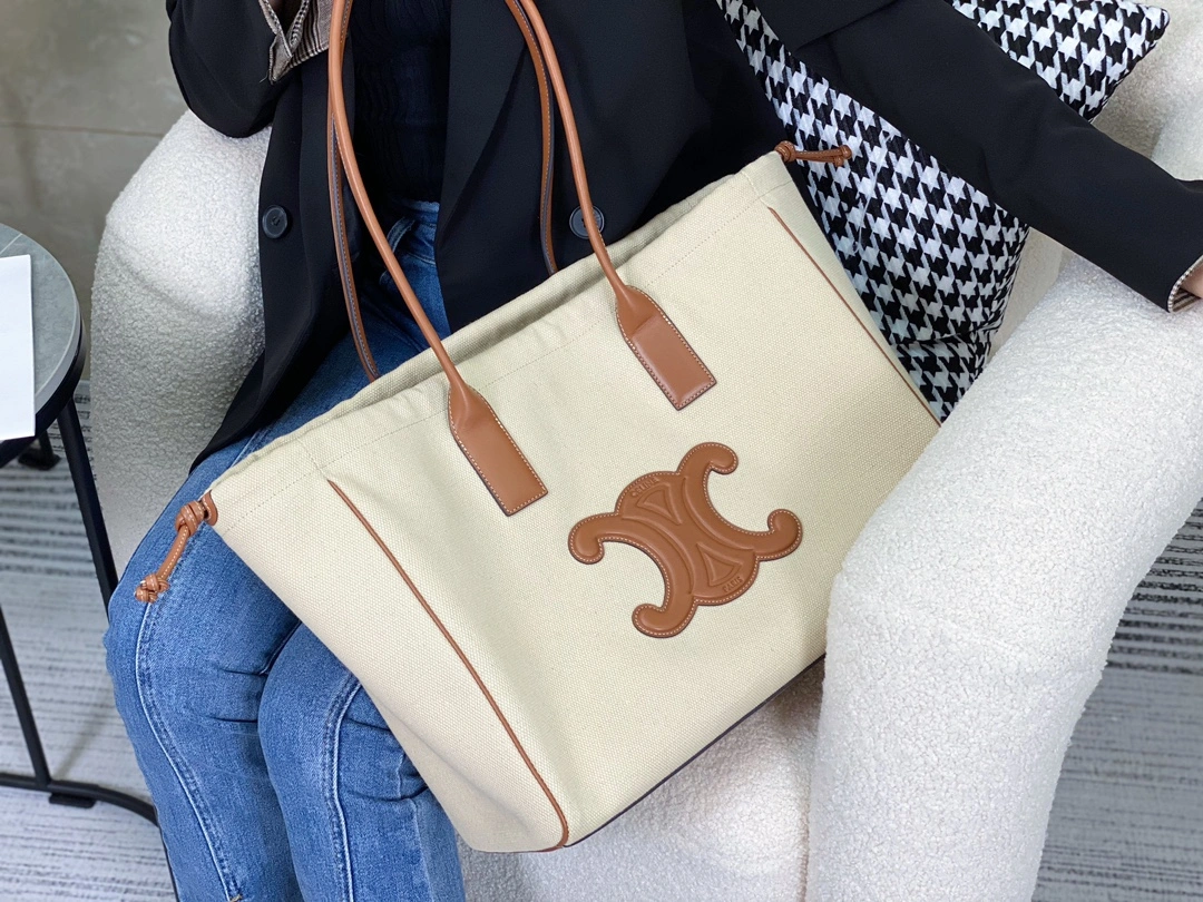 Elegant Celine Shopping Bags 94545