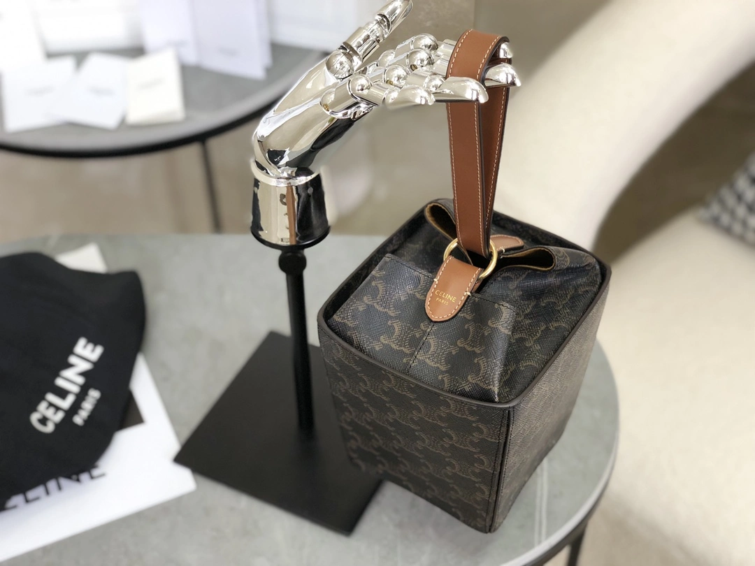 Celine Shopping Bags MoistureWicking 94538