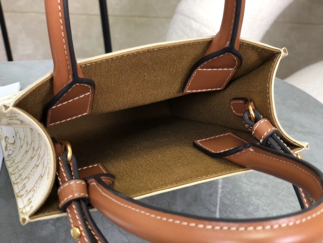 Minimalist Celine Shopping Bags 94536