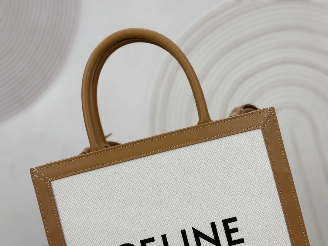 Celine Shopping Bags Trendsetting 94533