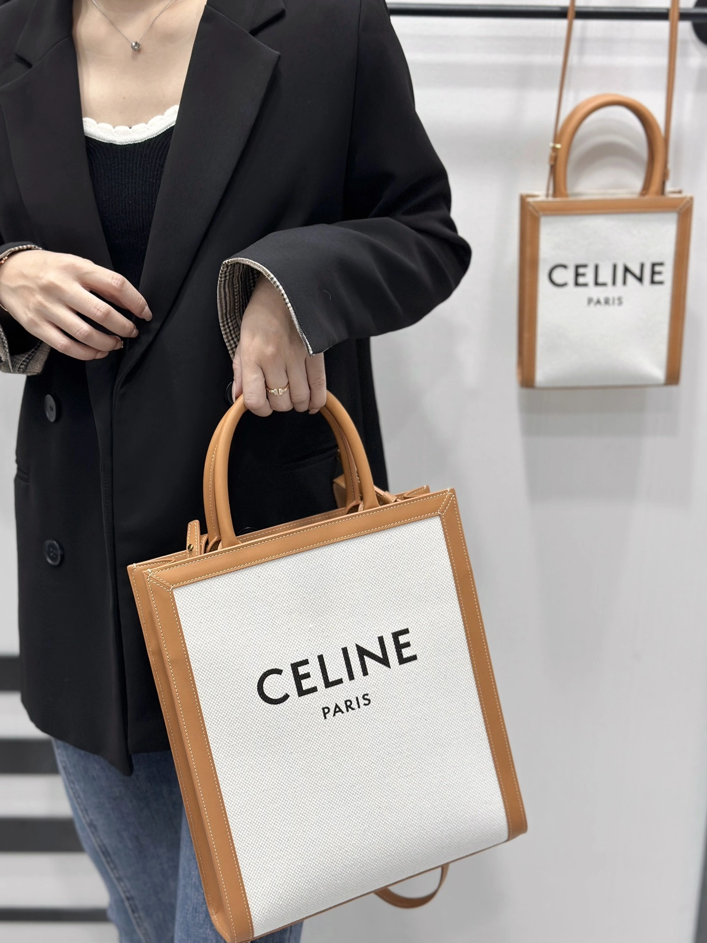 Celine Shopping Bags Trendsetting 94533