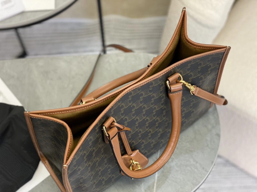 Youthful Celine Shopping Bags 94532